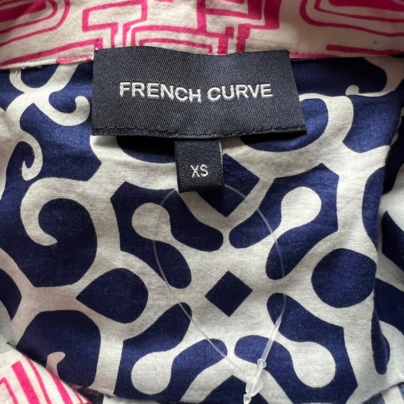 NWOT French Curve Navy White Pink Printed Tunic Style Dress Size XS - Picture 5 of 5